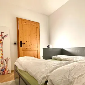 Lofty Luna, Dein Feinzeit Bamberg